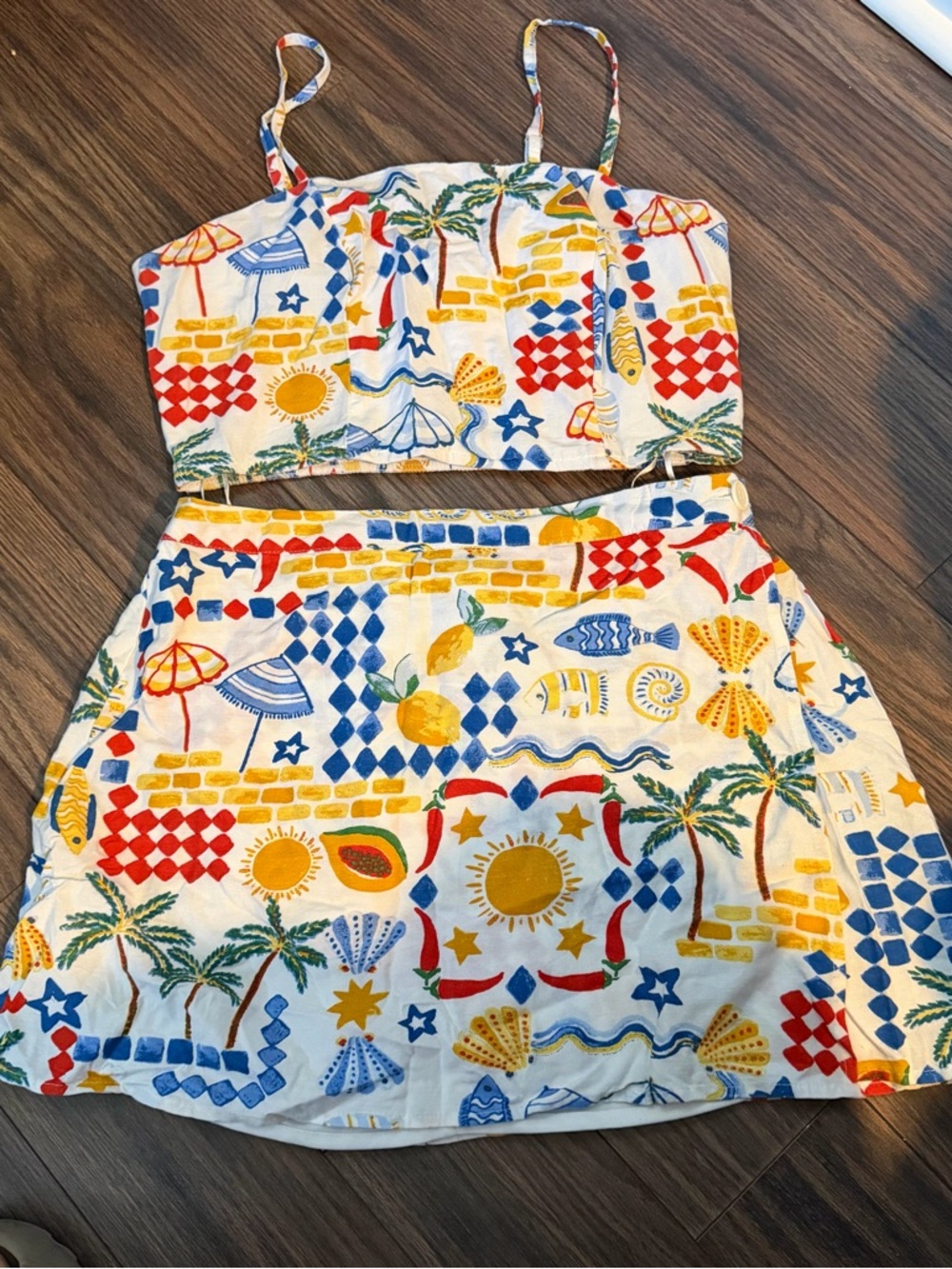 Two-Piece Tropical Print Crop Top & Skirt Set - Bright Multicolor